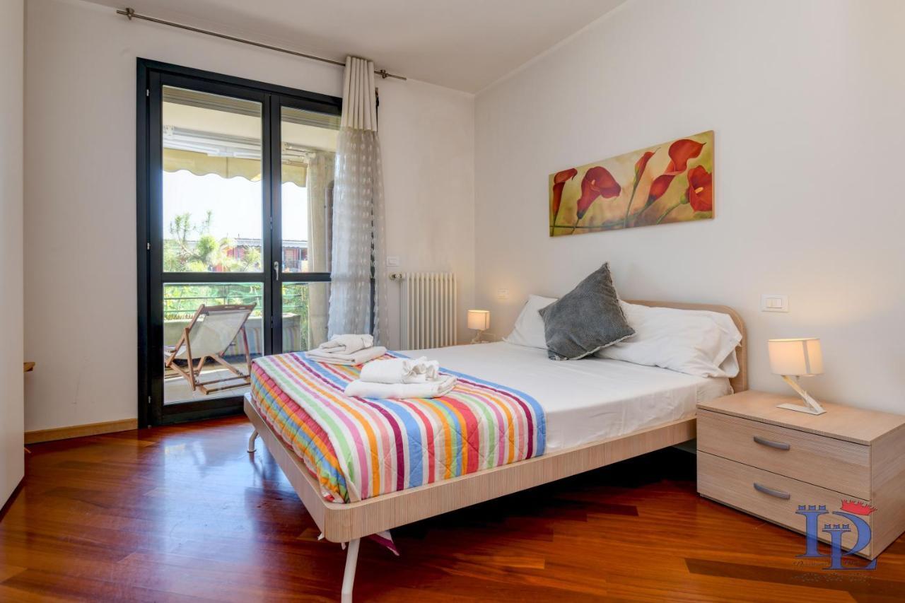 Desenzanoloft Butterfly And Pools Apartment Desenzano del Garda